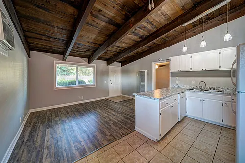 Redding Hilltop Apartments Photo 1
