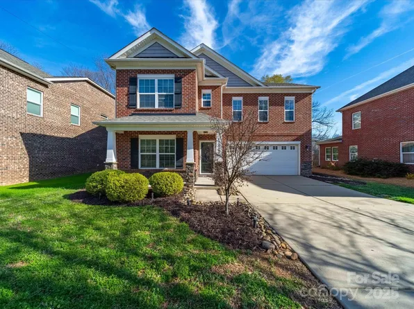 4127 Stacy Blvd, Charlotte, NC 28209