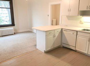 300 7th St N APT 1, Fargo, ND 58102