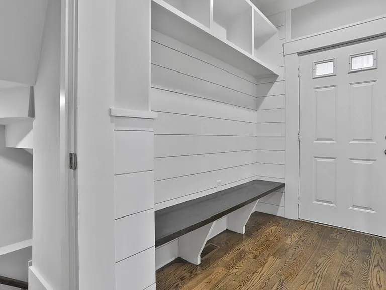 10 Grant St #1 — Photo 18