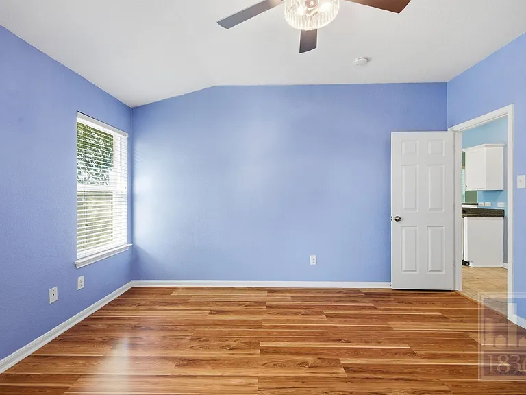 432 Thunderstorm Ave — Photo 10
