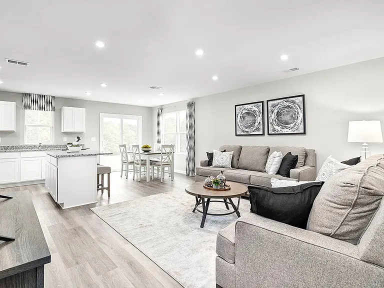 6862 Tarik Ln — Photo 6