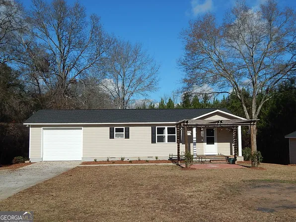 632 Beverly Rd, Fort Valley, GA 31030