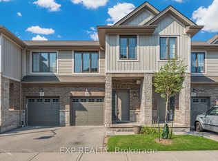 377 Glancaster Rd #23, Hamilton, ON L9G 0G4