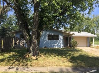 2726 Ebbie Rd, Indianapolis, IN 46219