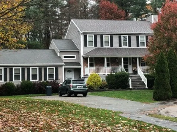 36 Katie Dr, Raynham, MA 02767