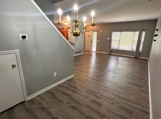 3050 Cloverly Ln, Ann Arbor, MI 48108