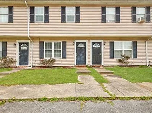 1100 Pineland Ave, Hinesville, GA 31313