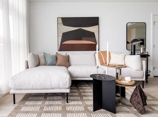 680 Quayside Dr #2706, New Westminster, BC