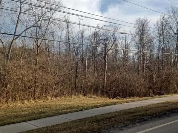 Brecksville Rd, Richfield, OH 44286