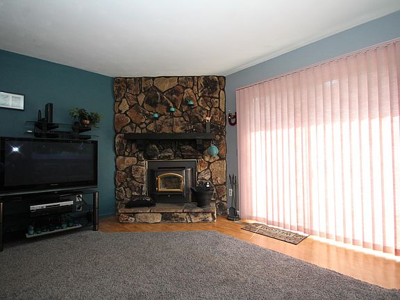 5th image of 8290 E West Ave