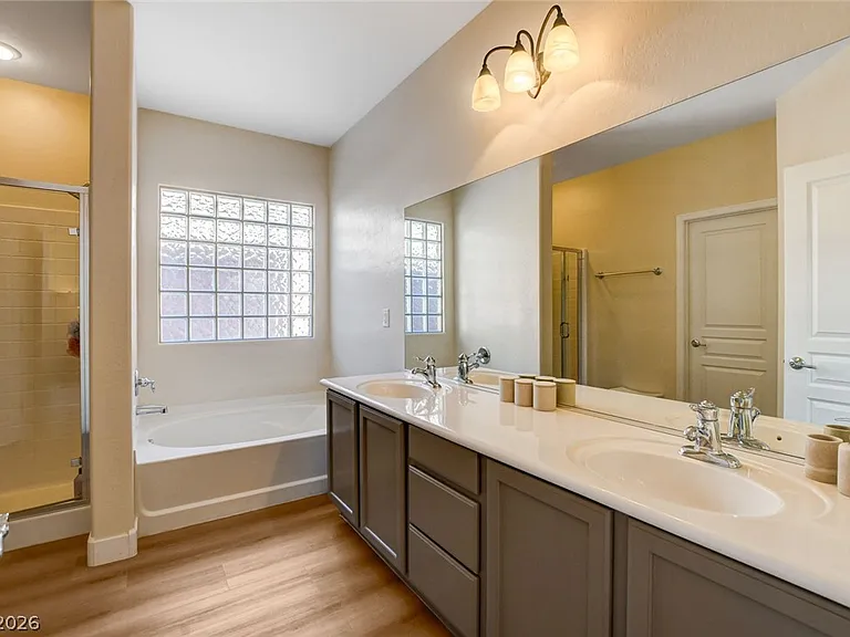 2649 Rue Marquette Ave — Photo 44