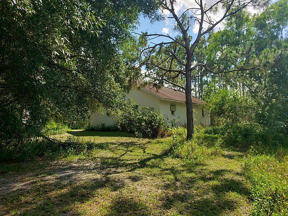 5th image of 17043 71st Ln N