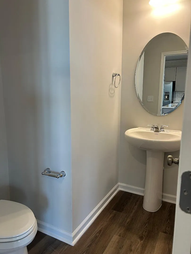 1813 Caen St - 1813 Caen — Photo 3