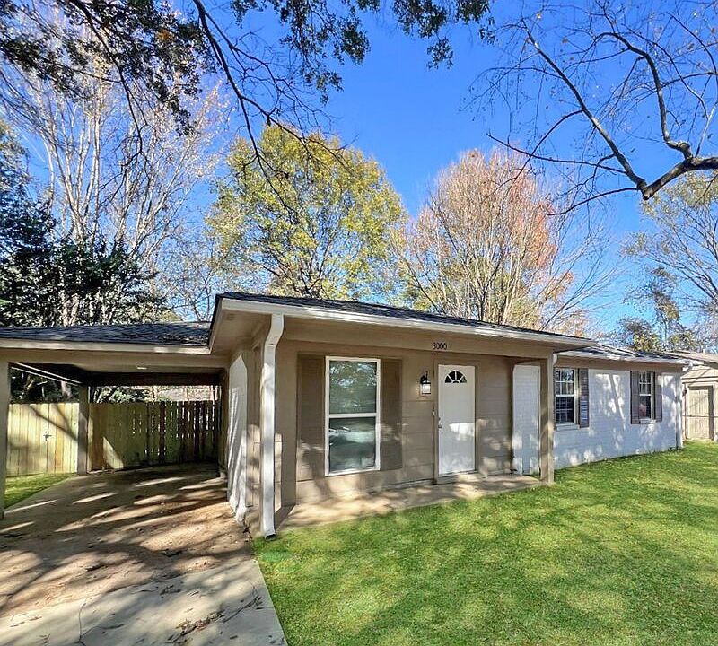 1st image of 3000 Mayfair Dr