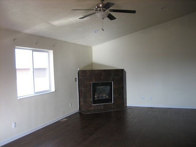 2nd image of 104 John Hancock St