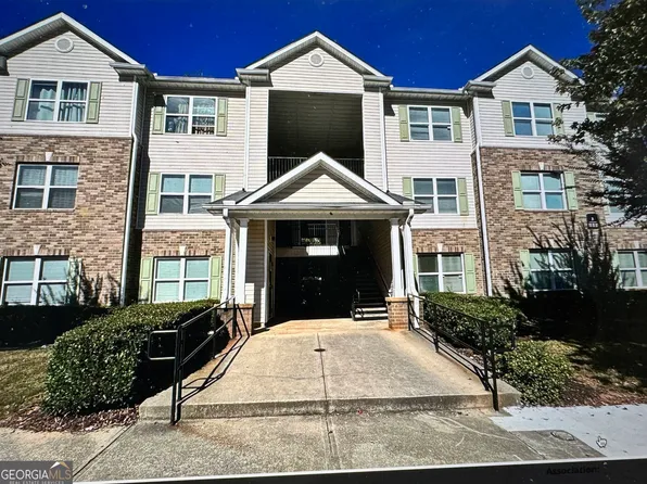 3203 Fairington Ridge Cir, Lithonia, GA 30038
