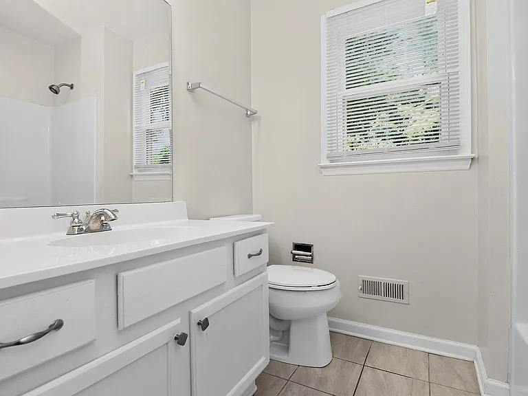 4307 Saxonbury Way — Photo 9