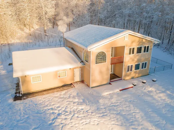 836 Spudwood Rd, Fairbanks, AK 99712
