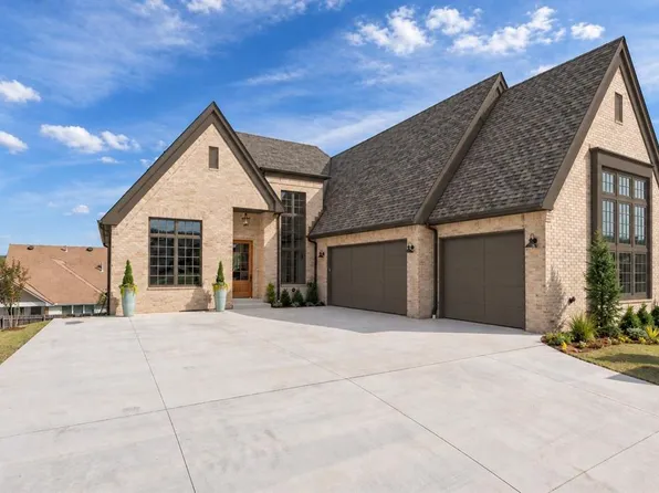 2816 Evening Stroll Dr, Edmond, OK 73034