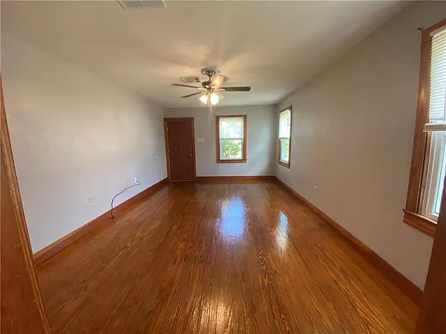 124 Early St — Photo 5