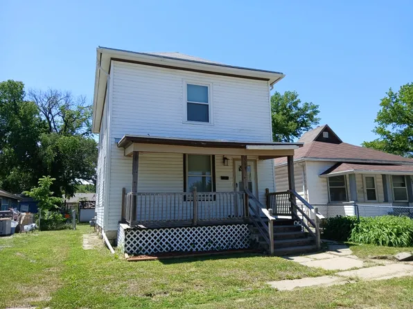 519 W 12th St, Junction City, KS 66441