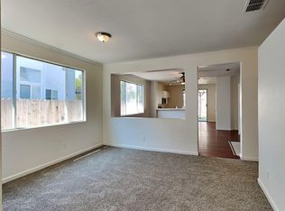 5418 Moonlight Way, Elk Grove, CA 95758