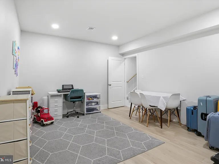 22773 Orchard Grove Dr — Photo 49
