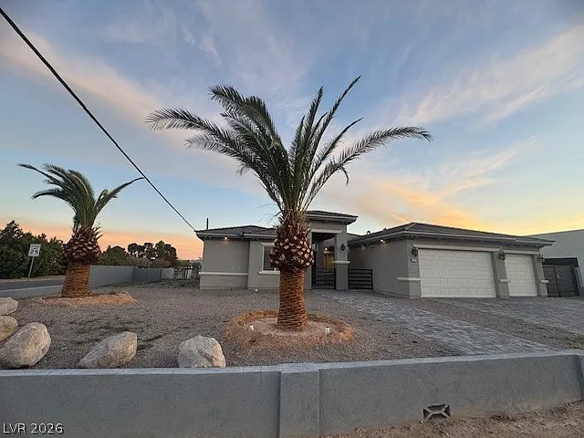 5 bed, 6.5 bath, 3628 sqft, $6,500 — Photo 3