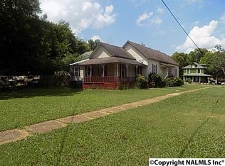 701 Moulton St W, Decatur, AL 35601