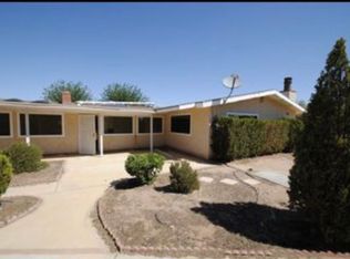 21008 South Rd, Apple Valley, CA 92307