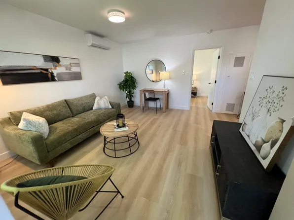 151 N Wilson Ave, Pasadena, CA