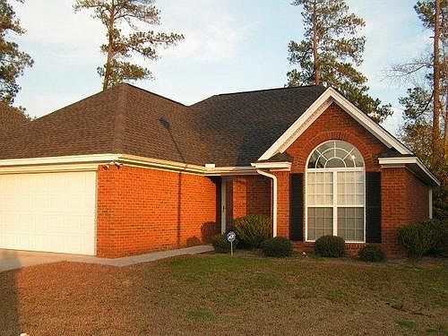 1st image of 164 Orangepark Dr