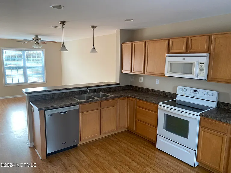 2202 Mayberry Loop Rd #102 — Photo 4