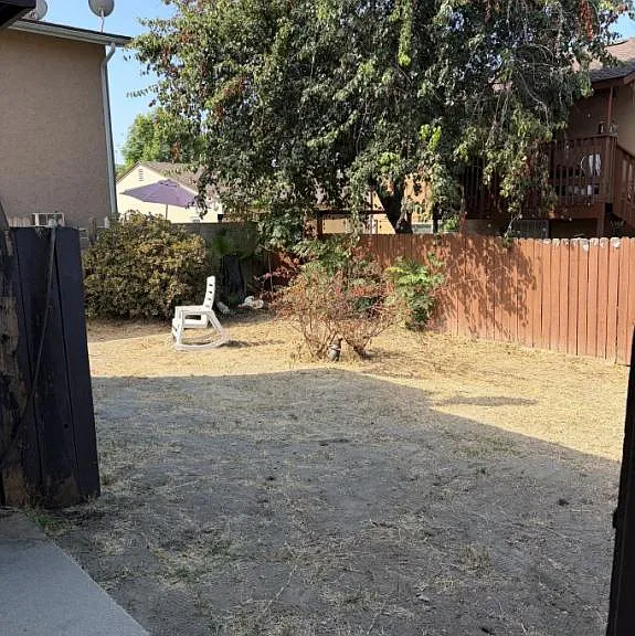 135 S Ash St — Photo 14