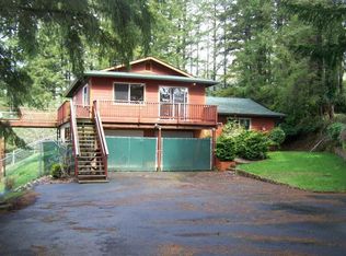 97670 Marina Heights Loop, Brookings, OR 97415