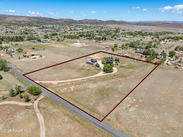 1740 W Bumblebee Dr, Chino Valley, AZ 86323