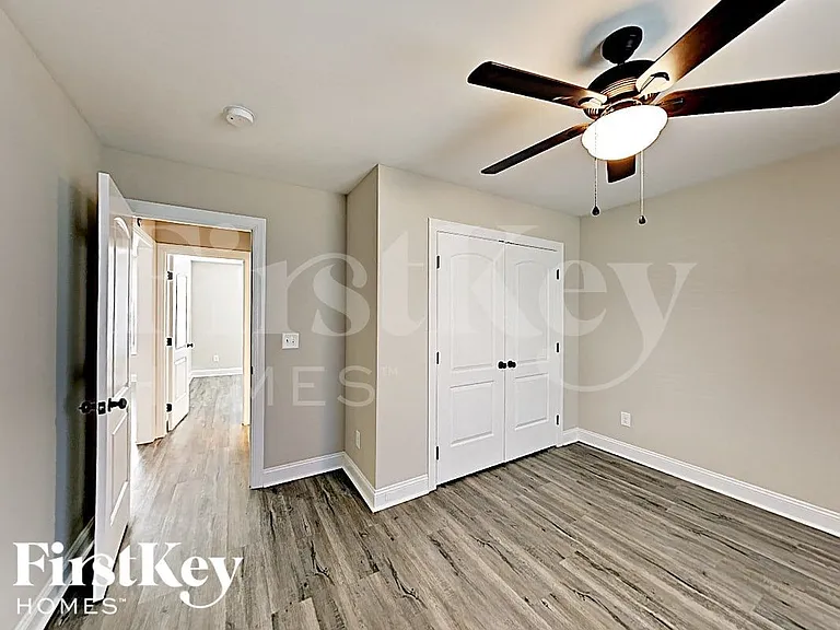 700 Margate Ave — Photo 11