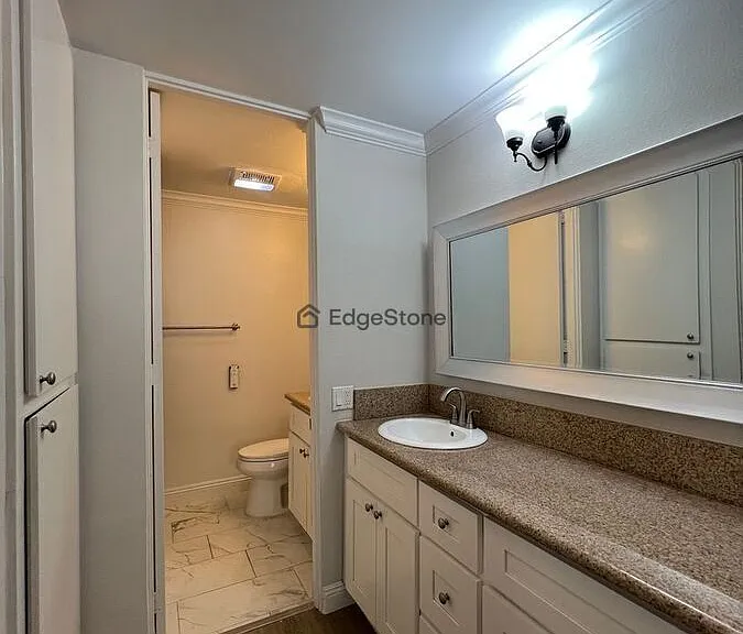 6526 Ocean Crest Dr #A214 — Photo 9