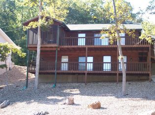 8253 Clover Rd, Gravois Mills, MO 65037