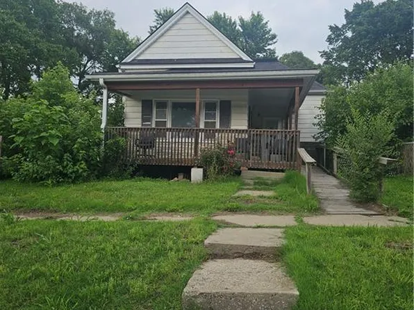 209 W Nebraska Ave, Saint Joseph, MO 64504