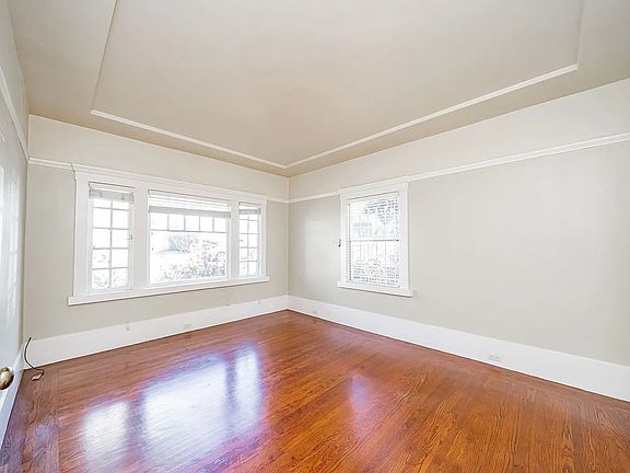 2nd image of 746 Rand Ave APT 4