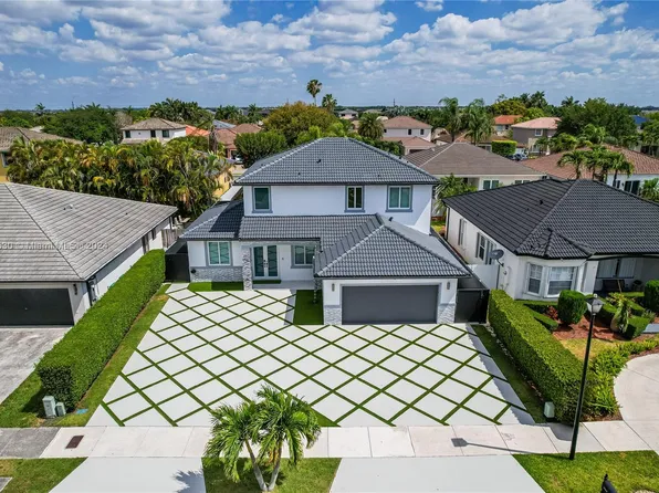 15967 SW 141st St, Miami, FL 33196