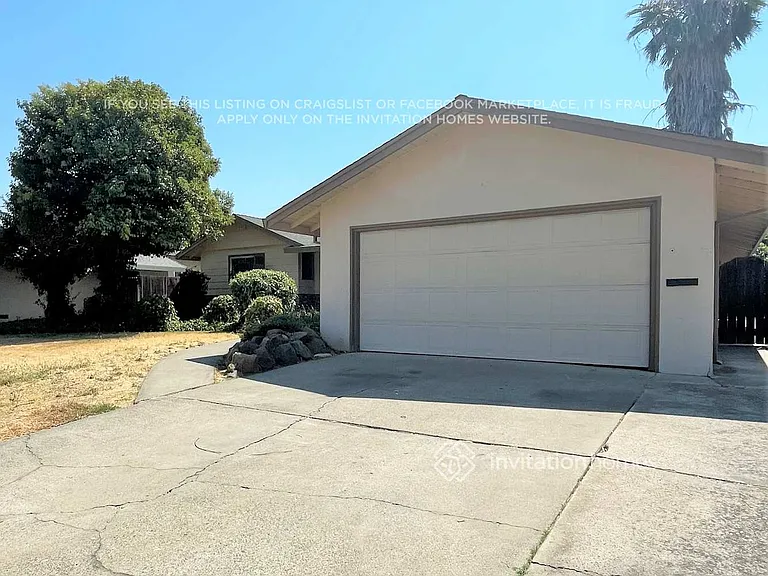 7030 Tamoshanter Way — Photo 3