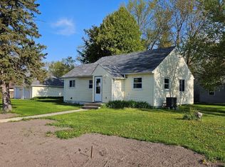 505 1st St SW, Bagley, MN 56621