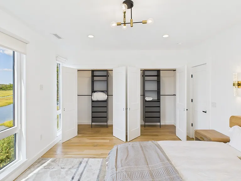 904 Quinnipiac Ave — Photo 13