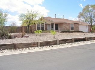 825 Arkansas St SE, Rio Rancho, NM 87124