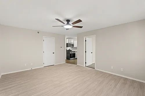 428 Stonehaven Dr #19 Photo 1