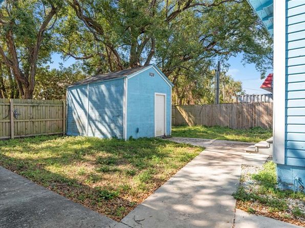 tampa-florida-2074605676 picture