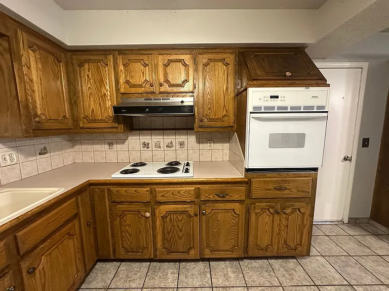 312 S Avery Dr — Photo 19